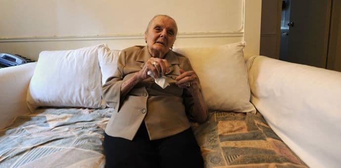 Ovo je žena koja je svijetu saopštila najstrašniju vijest koju je do tada čuo Ovo je žena koja je svijetu saopštila najstrašniju vijest koju je do tada čuo