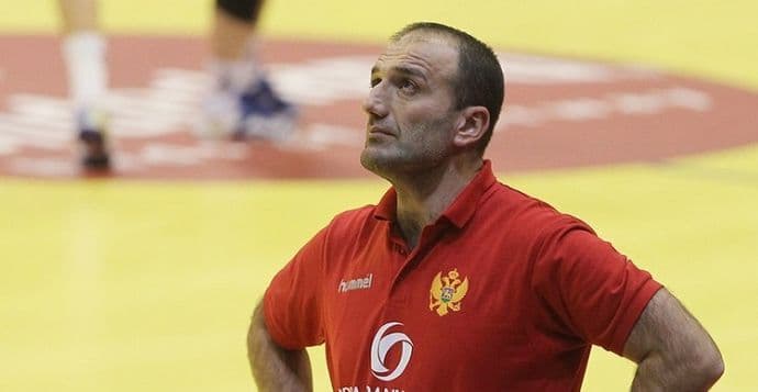 Adžić objavio širi spisak za Svjetsko prvenstvo Adžić objavio širi spisak za Svjetsko prvenstvo