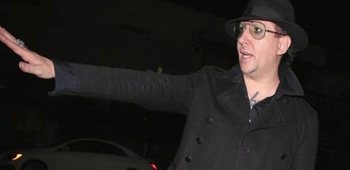 FOTO: Merilin Menson bez šminke i sočiva! FOTO: Merilin Menson bez šminke i sočiva!