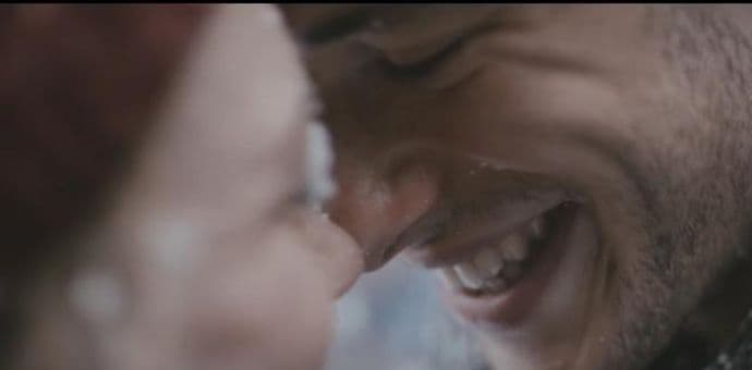 Cio svijet plače zbog reklame za žvaku Cio svijet plače zbog reklame za žvaku