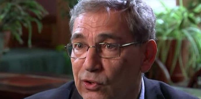 Orhan Pamuk oštro kritikovao Erdogana zbog Kurda Orhan Pamuk oštro kritikovao Erdogana zbog Kurda