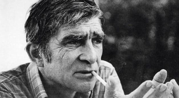 Mika ANTIĆ: Nikad nemoj da se vraćaš, kad već jednom u svet kreneš Mika ANTIĆ: Nikad nemoj da se vraćaš, kad već jednom u svet kreneš