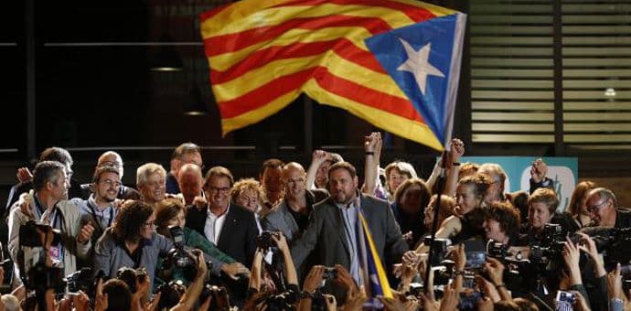 Katalonci na sudu zbog glasanja o nezavisnosti Katalonci na sudu zbog glasanja o nezavisnosti