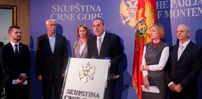 LP: MUP i Glavni grad da kažu ko je nadležan za odobravanje skupa DF LP: MUP i Glavni grad da kažu ko je nadležan za odobravanje skupa DF