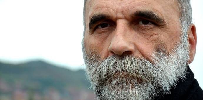 Odabrani stihovi Labovića u albanskom "Nacionalu" Odabrani stihovi Labovića u albanskom "Nacionalu"