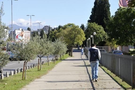 Đačku užinu koristi 40 odsto učenika podgoričkih osnovnih škola Đačku užinu koristi 40 odsto učenika podgoričkih osnovnih škola