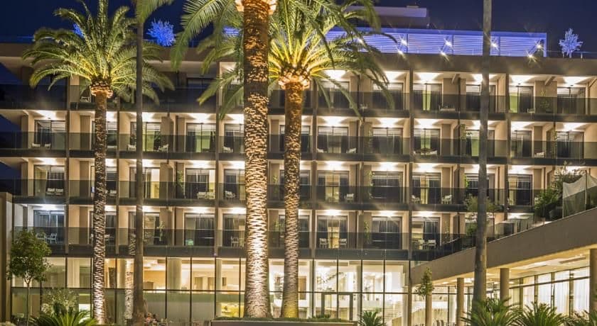 Još dva miliona EUR za preuređenje Palmon bay-a Još dva miliona EUR za preuređenje Palmon bay-a