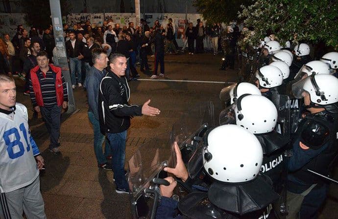 DF pozvao pristalice da se raziđu DF pozvao pristalice da se raziđu