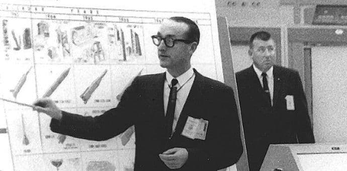 Preminuo čovjek koji je bio prava zvijezda prvog slijetanja na Mjesec Preminuo čovjek koji je bio prava zvijezda prvog slijetanja na Mjesec