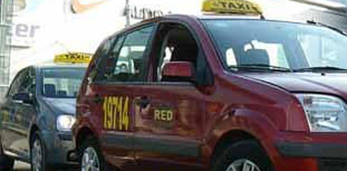 Red taksi kažnjen sa 100 eura Red taksi kažnjen sa 100 eura