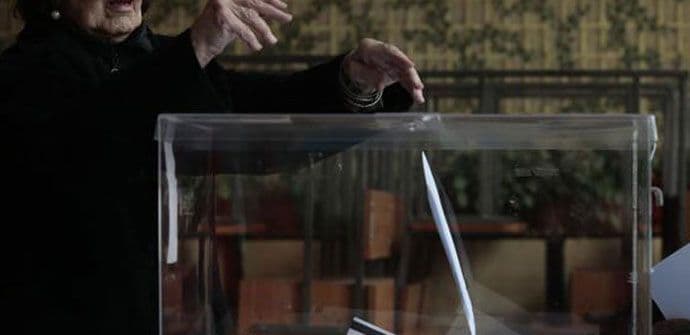 Švajcarska: Desničari na korak do pobjede na izborima Švajcarska: Desničari na korak do pobjede na izborima