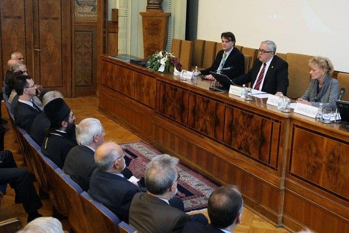 PREDSJEDNIK SANU: "Kosovo više nije u rukama Srbije" PREDSJEDNIK SANU: "Kosovo više nije u rukama Srbije"