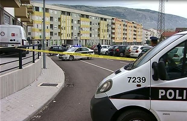 Cicmil ubijen u klasičnoj sačekuši (Foto, Video) Cicmil ubijen u klasičnoj sačekuši (Foto, Video)