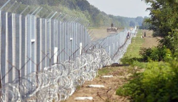 Letonija zbog priliva migranata iz Rusije planira izgradnju ograde  Letonija zbog priliva migranata iz Rusije planira izgradnju ograde