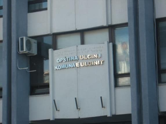 Blokiran račun Opštine Ulcinj Blokiran račun Opštine Ulcinj