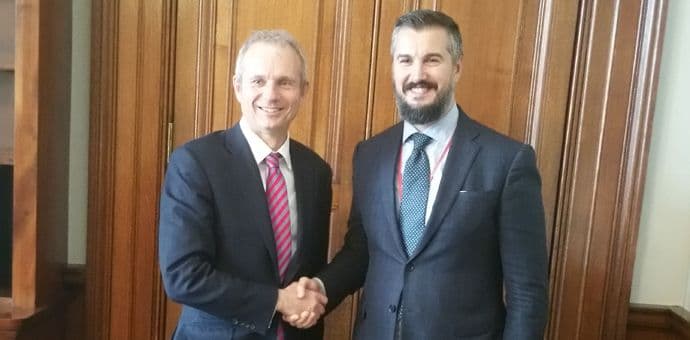 London: Crna Gora na dobrom putu ka članstvu u EU London: Crna Gora na dobrom putu ka članstvu u EU