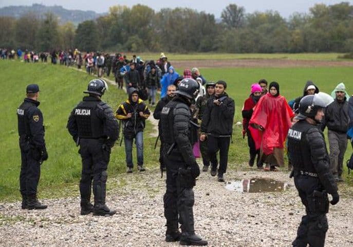 Bugarska: U hladnjači našli 130 izbjeglica Bugarska: U hladnjači našli 130 izbjeglica