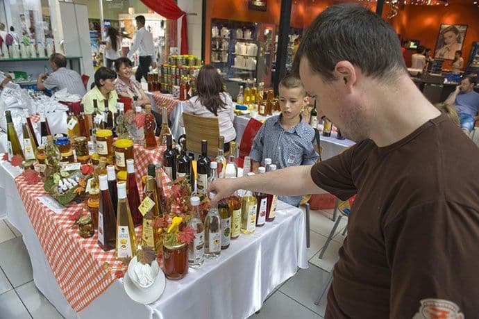 “Najbolje iz Crne Gore” okupiće za vikend 56 proizvođača “Najbolje iz Crne Gore” okupiće za vikend 56 proizvođača