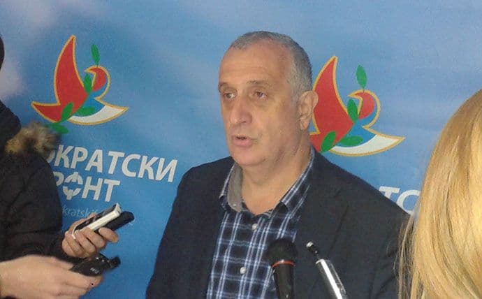 BULATOVIĆ: Đukanović je tvrdoglav ali očekujem da u subotu podnese ostavku BULATOVIĆ: Đukanović je tvrdoglav ali očekujem da u subotu podnese ostavku