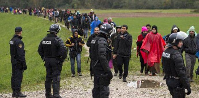 Slovenija: Moguća i ograda na granici sa Hrvatskom Slovenija: Moguća i ograda na granici sa Hrvatskom