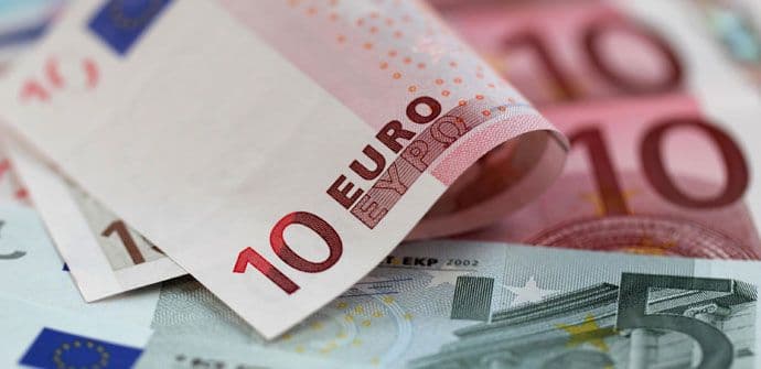 Monstat: Prosječna zarada u septembru 477 eura Monstat: Prosječna zarada u septembru 477 eura