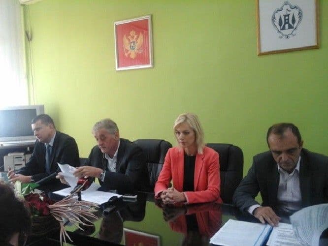 Bankrot jedino rješenje za “Vektra Boku” Bankrot jedino rješenje za “Vektra Boku”