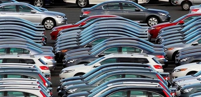 Kupovina automobila porasla 230 odsto Kupovina automobila porasla 230 odsto