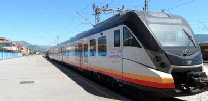 Organizovan prevoz vozom za doček Nove godine u Podgorici Organizovan prevoz vozom za doček Nove godine u Podgorici