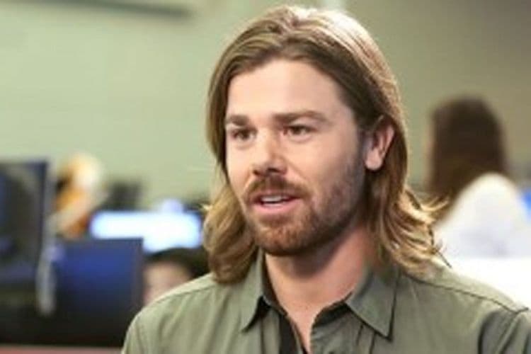 Biznis mu procvjetao pošto je radnicima drastično povećao plate (VIDEO) Biznis mu procvjetao pošto je radnicima drastično povećao plate (VIDEO)