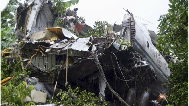 U padu teretnog aviona u Južnom Sudanu najmanje 40 mrtvih U padu teretnog aviona u Južnom Sudanu najmanje 40 mrtvih