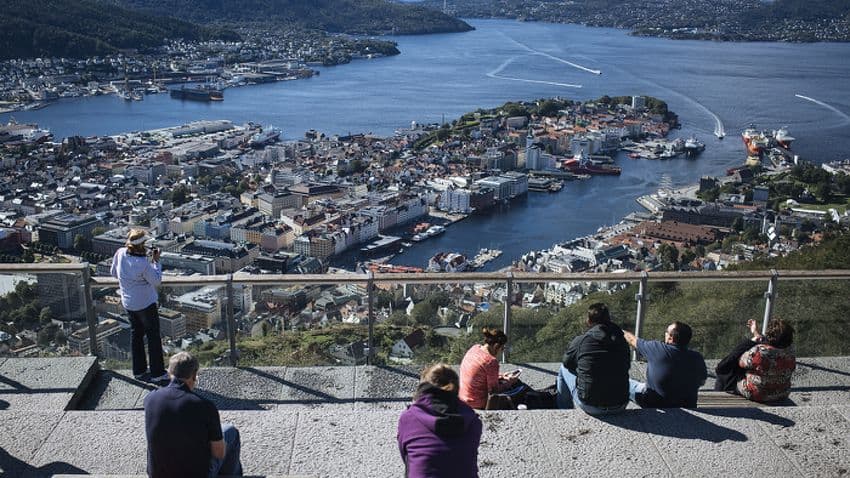 Države čiji su građani najsretniji, najzdraviji i gdje je najmanje kriminala Države čiji su građani najsretniji, najzdraviji i gdje je najmanje kriminala