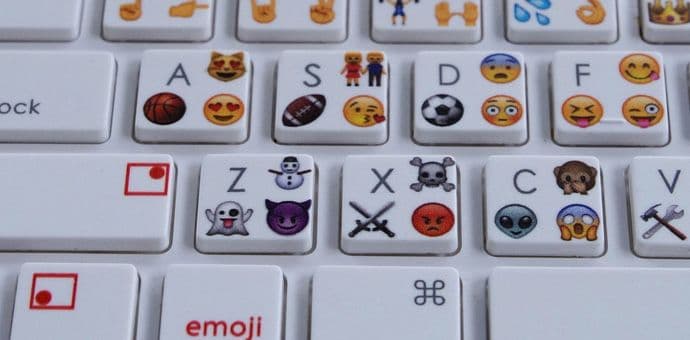 U prodaji tastatura za lakše slanje emotikona U prodaji tastatura za lakše slanje emotikona