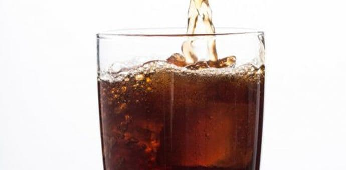 Šta se događa u tijelu nakon što popijete gazirano piće Šta se događa u tijelu nakon što popijete gazirano piće