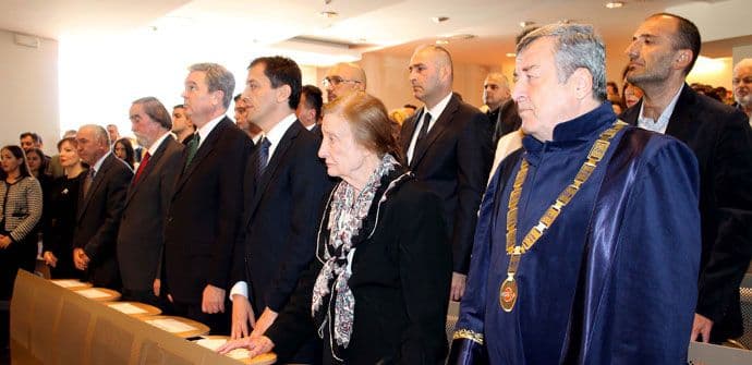 UDG: Latinki Perović dodijeljen počasni doktorat (FOTO) UDG: Latinki Perović dodijeljen počasni doktorat (FOTO)