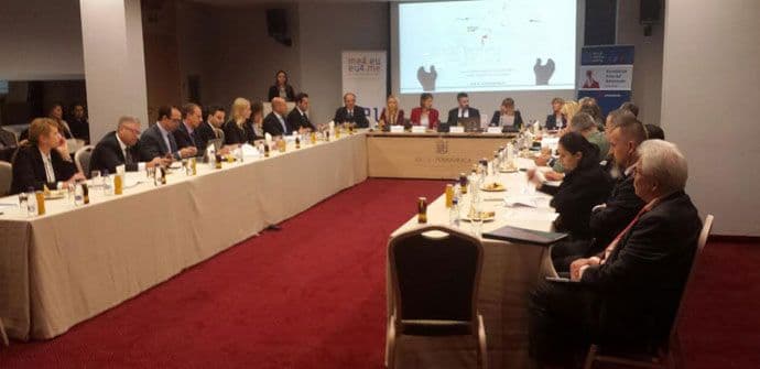 Održan brifing s ambasadorima povodom predstavljanja Izvještaja EK Održan brifing s ambasadorima povodom predstavljanja Izvještaja EK