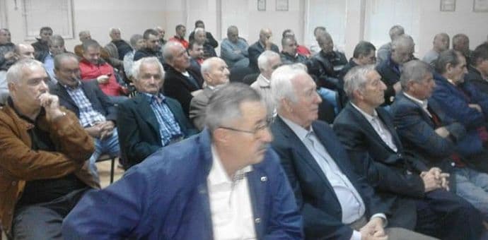 MILIĆ: Ne treba nam vlast koja će se štititi kao na protestima MILIĆ: Ne treba nam vlast koja će se štititi kao na protestima