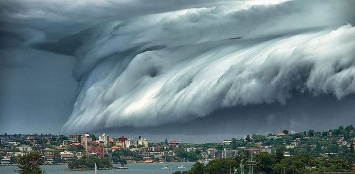 "Cunami oblak" preplašio Sidnej "Cunami oblak" preplašio Sidnej