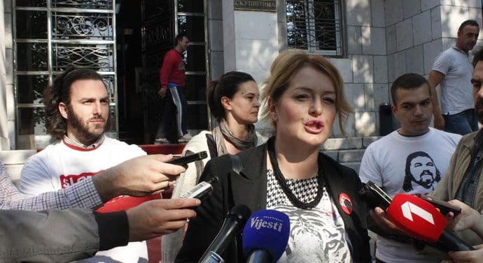 BOŠNJAK: Ima nas dovoljno, nijesu nas zaplašili suzavac i šok bombe BOŠNJAK: Ima nas dovoljno, nijesu nas zaplašili suzavac i šok bombe