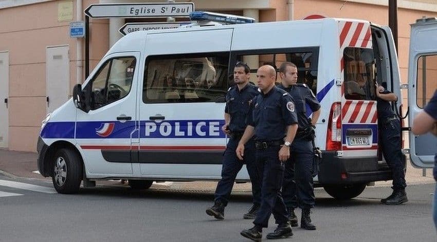 Pariz: Zbog dojave o bombi evakuisan hotel u kojem su njemački fudbaleri Pariz: Zbog dojave o bombi evakuisan hotel u kojem su njemački fudbaleri