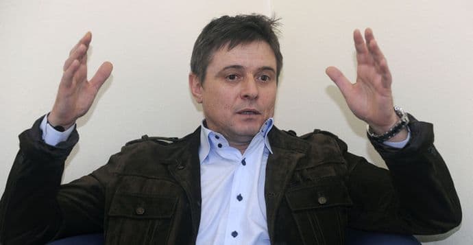 Drama Piksija, troje djece mu bilo u Parizu Drama Piksija, troje djece mu bilo u Parizu