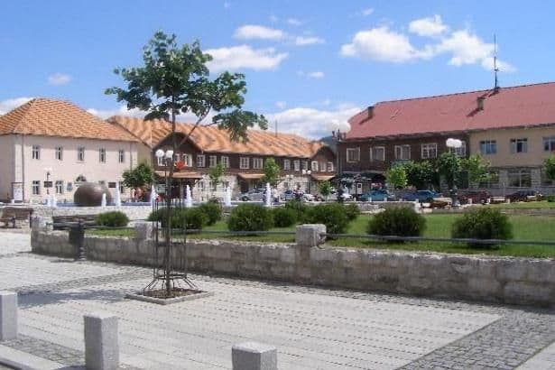 Poslije pet godina deblokiran račun opštine Kolašin: Isplata dugova konačno će početi Poslije pet godina deblokiran račun opštine Kolašin: Isplata dugova konačno će početi