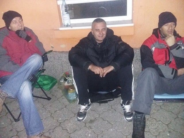 NAKON SUSPENZIJA: Očevi beba prekinuli štrajk NAKON SUSPENZIJA: Očevi beba prekinuli štrajk