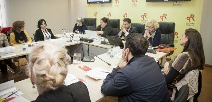 Kreirati politike koje odgovaraju potrebama starijih Kreirati politike koje odgovaraju potrebama starijih