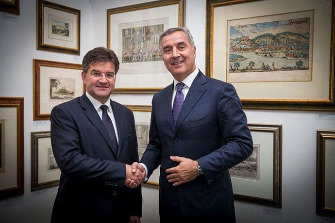 Đukanović će sjutra primiti Lajčaka Đukanović će sjutra primiti Lajčaka