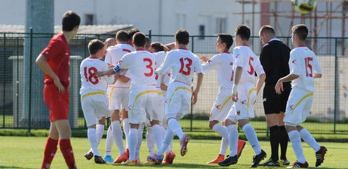 U15: Makedonci slavili na Starom aerodromu U15: Makedonci slavili na Starom aerodromu