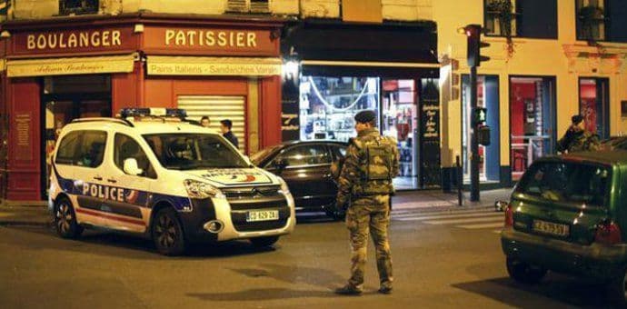 Podgoričanin možda nema veze sa teroristima koji su napali Pariz: Vjeruju da je bio samo „obični“ krijumčar oružja Podgoričanin možda nema veze sa teroristima koji su napali Pariz: Vjeruju da je bio samo „obični“ krijumčar oružja