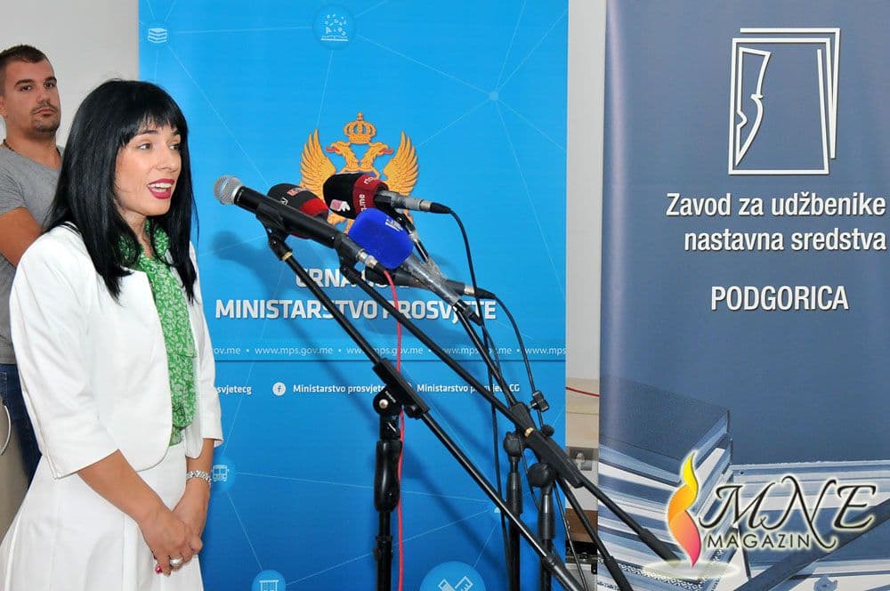 PODGORIČKA GIMNAZIJA: Bojanić Lalović zamijenila Šćekića PODGORIČKA GIMNAZIJA: Bojanić Lalović zamijenila Šćekića