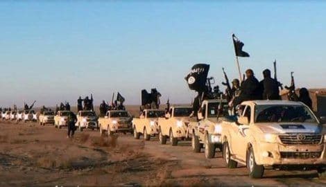 NAFTA,PLJAČKE,OTMICE: Kako se finansira Islamska država? NAFTA,PLJAČKE,OTMICE: Kako se finansira Islamska država?