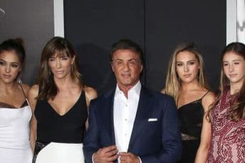Ćerke slavnog glumca zasijenile tatu na premijeri filma
