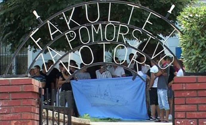 Nagrada ,,21.novembar'' Fakultetu za pomorstvo  Nagrada ,,21.novembar'' Fakultetu za pomorstvo